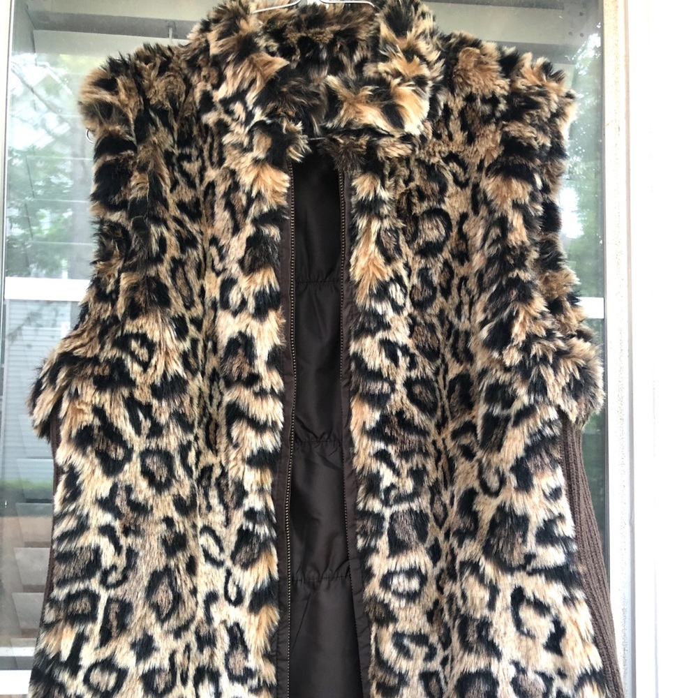 Beautiful Leopard Print Vest
